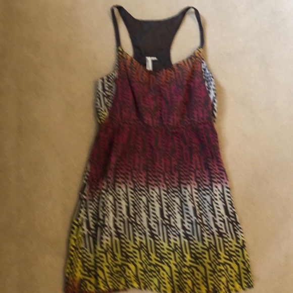 SOLD NWOT-Hang Ten beautiful summer dress - Picture 3 of 6
